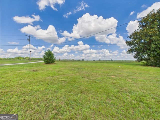 4009 Rogers Road, Lizella, GA 31052