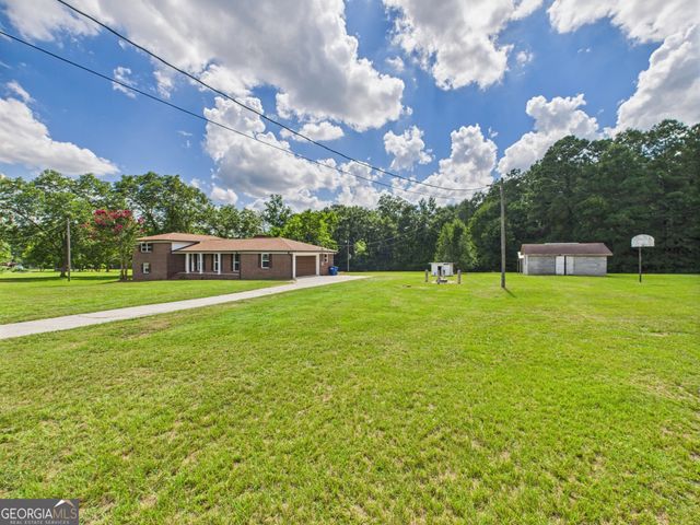 4009 Rogers Road, Lizella, GA 31052