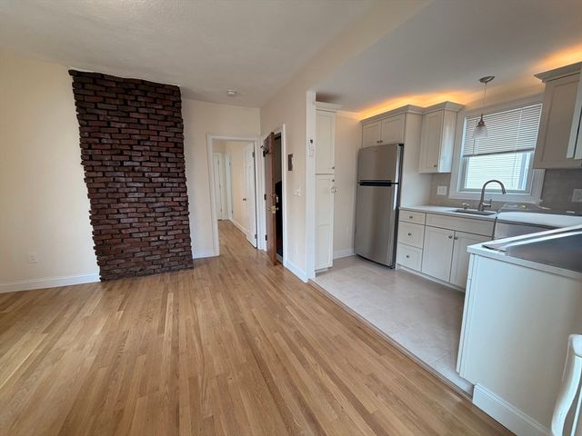26 Brooks St 2, Boston, MA 02128