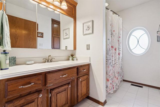 5 Loblolly Lane, Tuttle, OK 73089