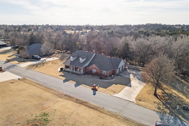 5 Loblolly Lane, Tuttle, OK 73089