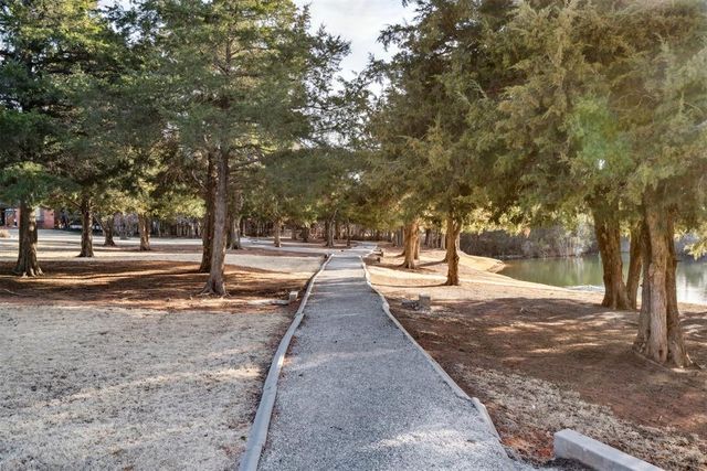 5 Loblolly Lane, Tuttle, OK 73089