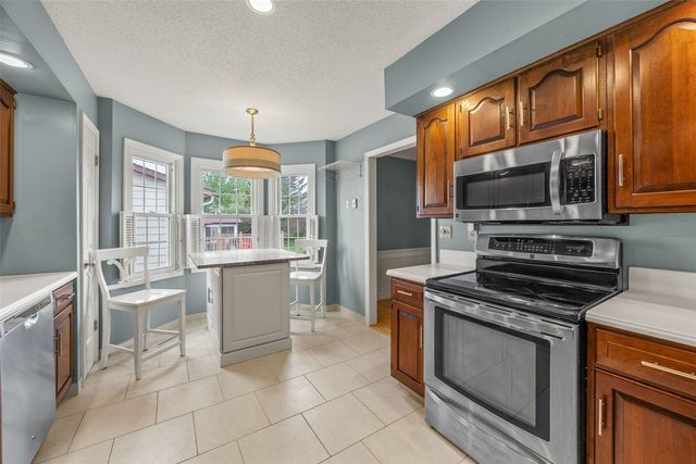 3904 Heather Court SW, Cedar Rapids, IA 52404