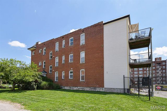 5528 Waterman Boulevard 1N, St Louis, MO 63112