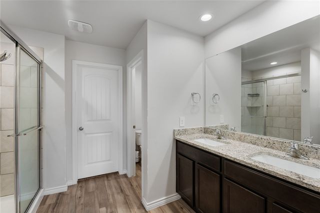 1273 Carnaby St, Corpus Christi, TX 78415