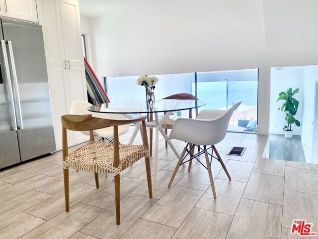 18203 COASTLINE Drive 1, Malibu, CA 90265