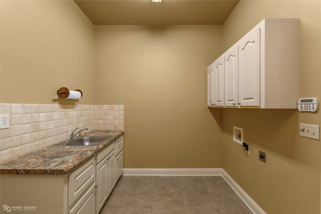 5605 Winder Circle E, Shreveport, LA 71129
