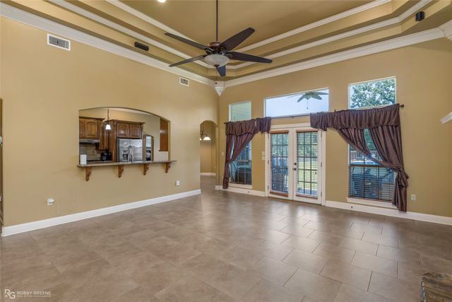 5605 Winder Circle E, Shreveport, LA 71129