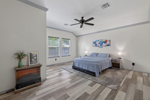 1504 Cora Marie DR, Pflugerville, TX 78660