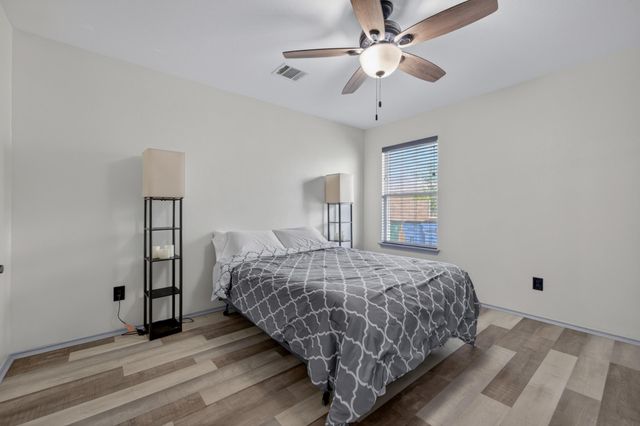 1504 Cora Marie DR, Pflugerville, TX 78660