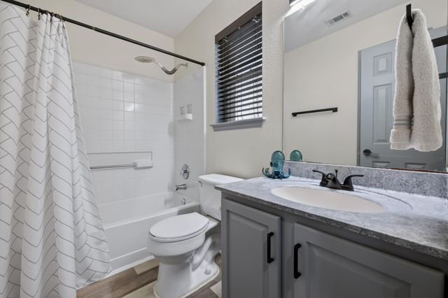 1504 Cora Marie DR, Pflugerville, TX 78660