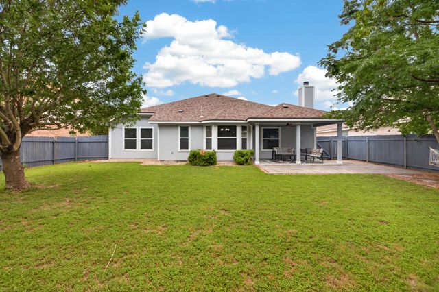 1504 Cora Marie DR, Pflugerville, TX 78660