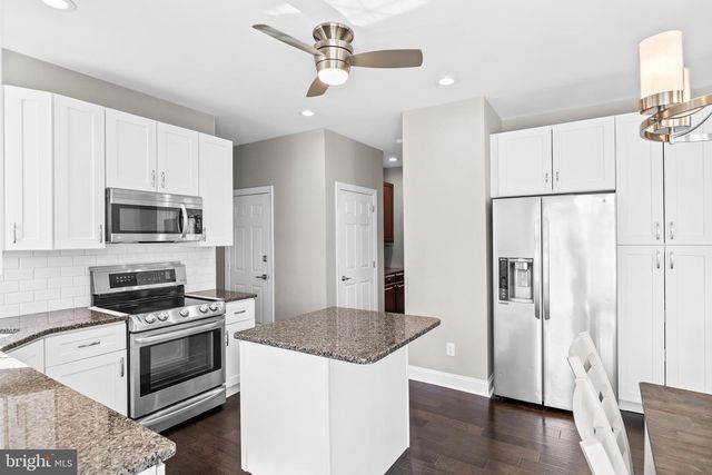 9 COTTONWOOD DR, Lumberton, NJ 08048