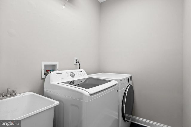 9 COTTONWOOD DR, Lumberton, NJ 08048