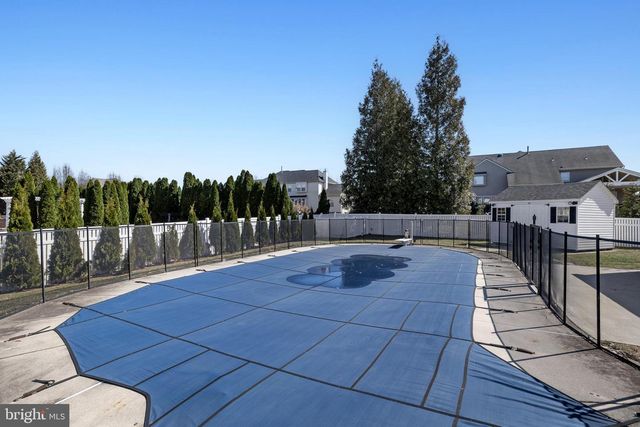 9 COTTONWOOD DR, Lumberton, NJ 08048