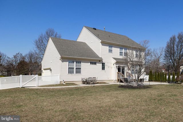 9 COTTONWOOD DR, Lumberton, NJ 08048