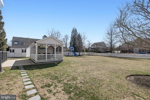 9 COTTONWOOD DR, Lumberton, NJ 08048