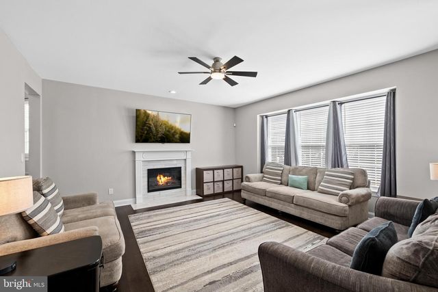 9 COTTONWOOD DR, Lumberton, NJ 08048