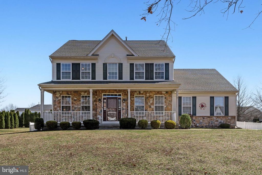 9 COTTONWOOD DR, Lumberton, NJ 08048