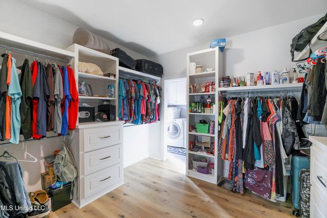 557 E Park Street, Canton, MS 39046