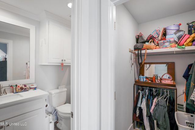 557 E Park Street, Canton, MS 39046