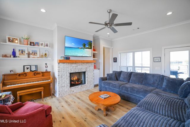 557 E Park Street, Canton, MS 39046