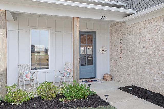 557 E Park Street, Canton, MS 39046