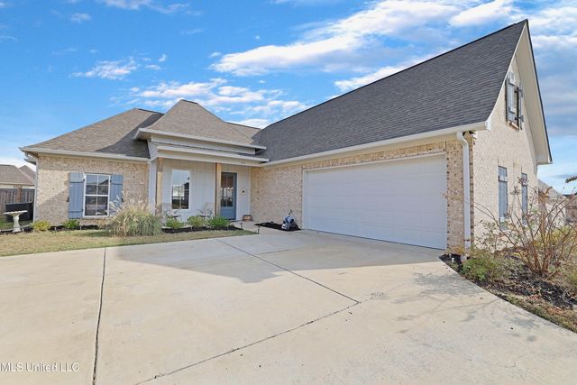 557 E Park Street, Canton, MS 39046