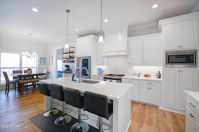 557 E Park Street, Canton, MS 39046