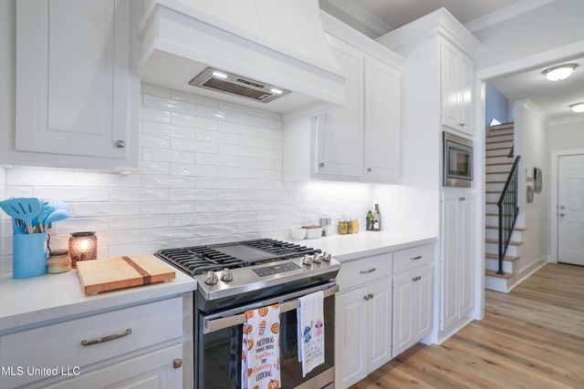 557 E Park Street, Canton, MS 39046