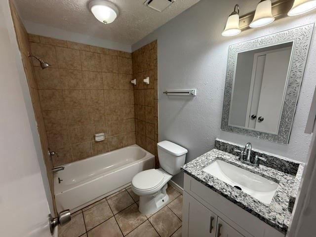10028 Ridgecoral Drive, Houston, TX 77038