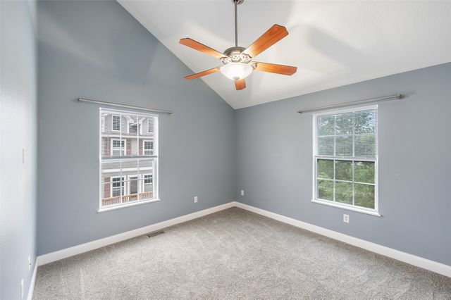 1106 Fieldstone Lane, Pleasant Hill, IA 50327