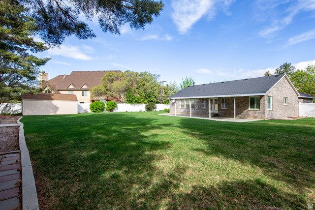 1020 E OAKHILL DR, Alpine, UT 84004