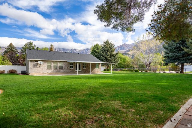 1020 E OAKHILL DR, Alpine, UT 84004