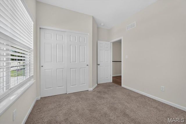 417 Timber Valley Trail, Fenton, MO 63026