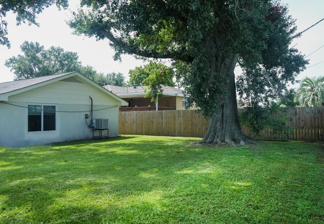 3769 Tulane Dr, Kenner, LA 70065