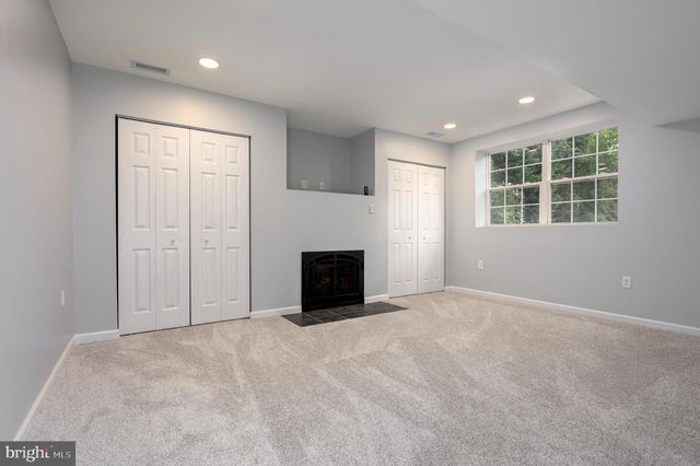 701 SONNE DR, Annapolis, MD 21401