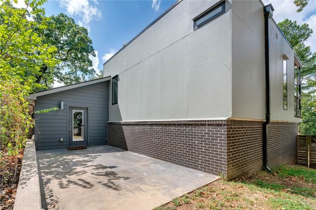 524 W Adams Street, Fayetteville, AR 72701