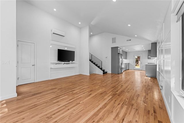 524 W Adams Street, Fayetteville, AR 72701