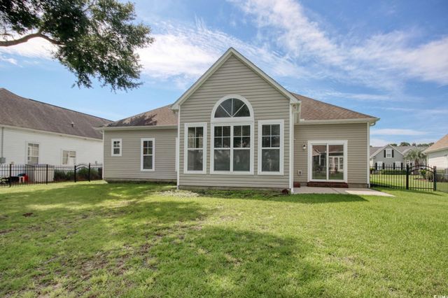 47 Pinfeather Dr., Murrells Inlet, SC 29576