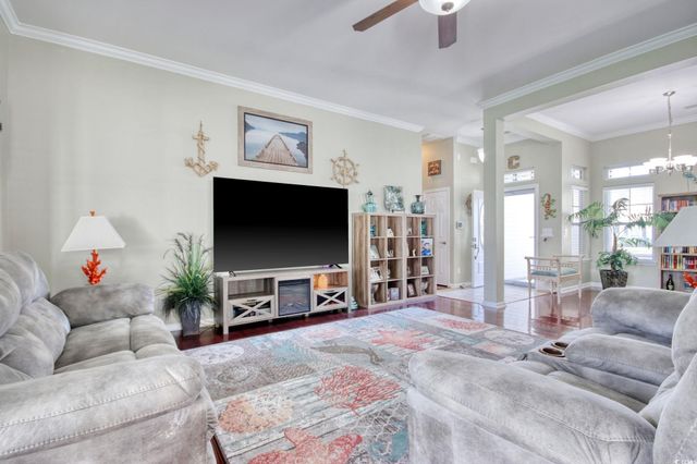 47 Pinfeather Dr., Murrells Inlet, SC 29576
