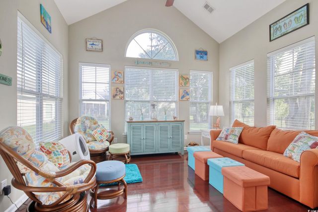 47 Pinfeather Dr., Murrells Inlet, SC 29576