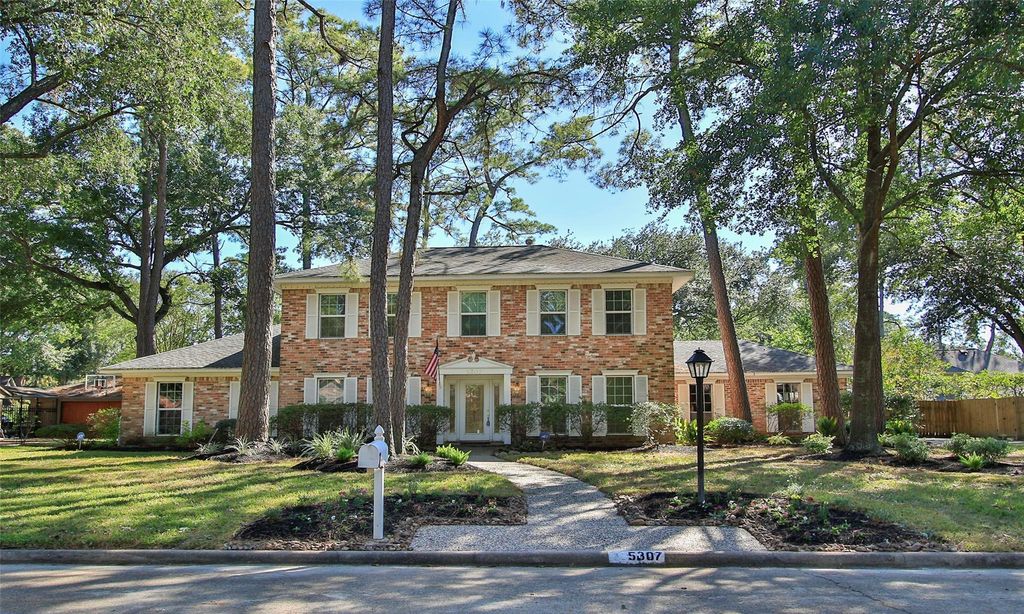 5307 Westminister Court, Houston, TX 77069