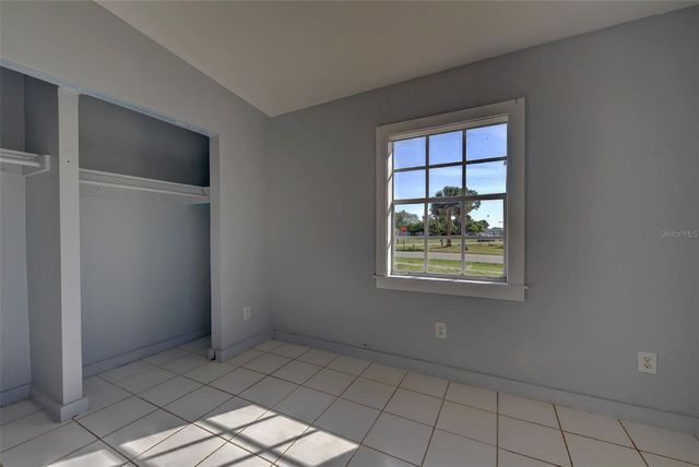 3101 WHITING LANE, Port Charlotte, FL 33952