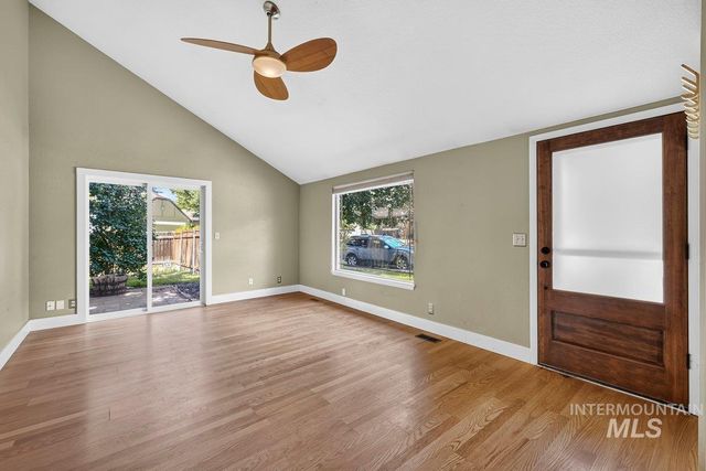 4233 N Tredwell Place, Boise, ID 83703