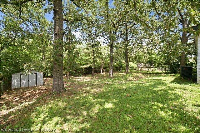 1402 N Street, Barling, AR 72923