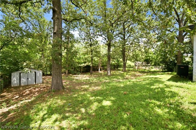 1402 N Street, Barling, AR 72923