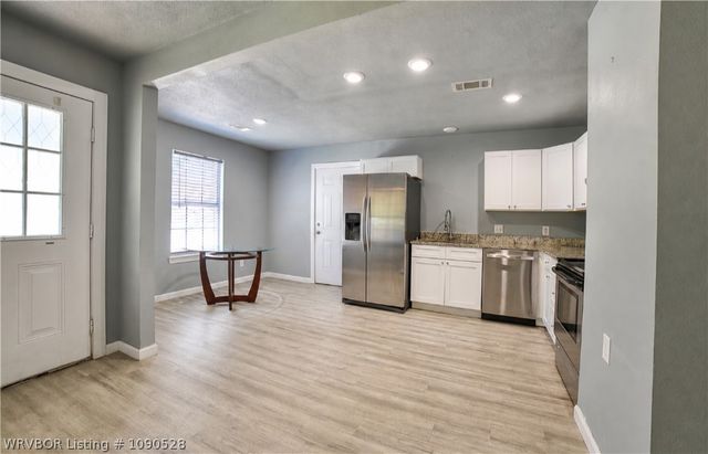 1402 N Street, Barling, AR 72923