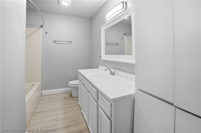 1402 N Street, Barling, AR 72923