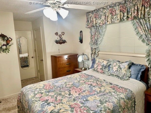 138 Shady Breeze Lane, Elkview, WV 25071